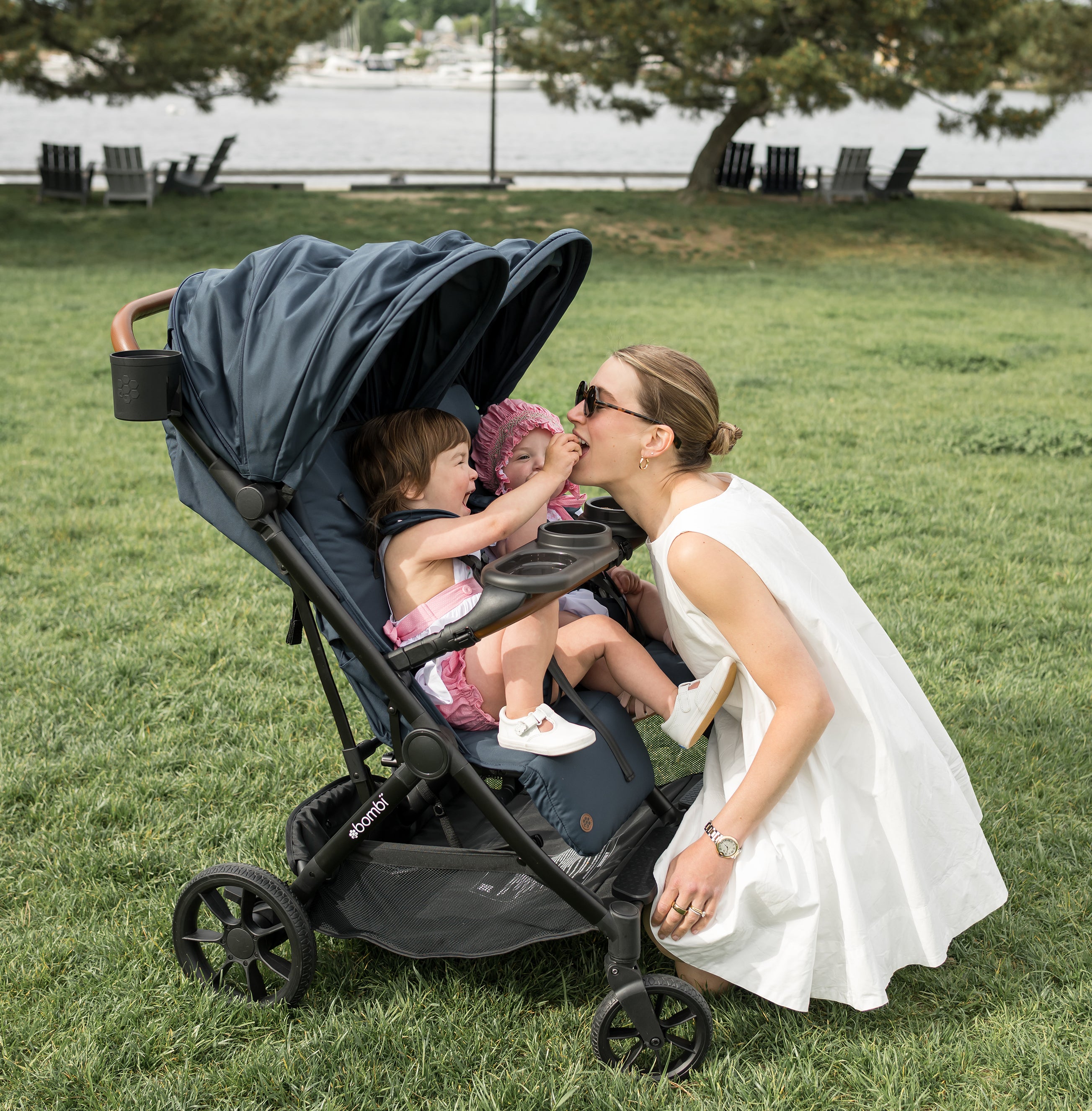 bombi travel stroller Bēbee Twin: Best Folding Double Stroller